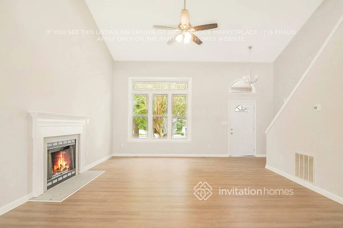 136 Kings Way Angier, NC 27501 — Photo 4