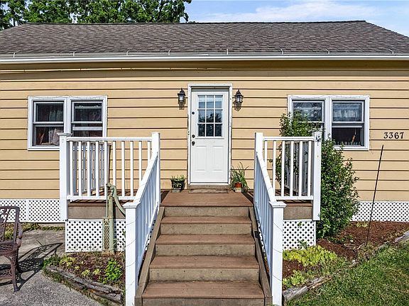 3rd image of 3367 Rochester Rd
