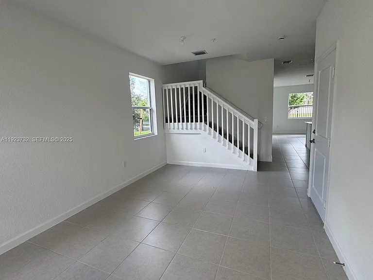 18402 SW 2nd St — Photo 8