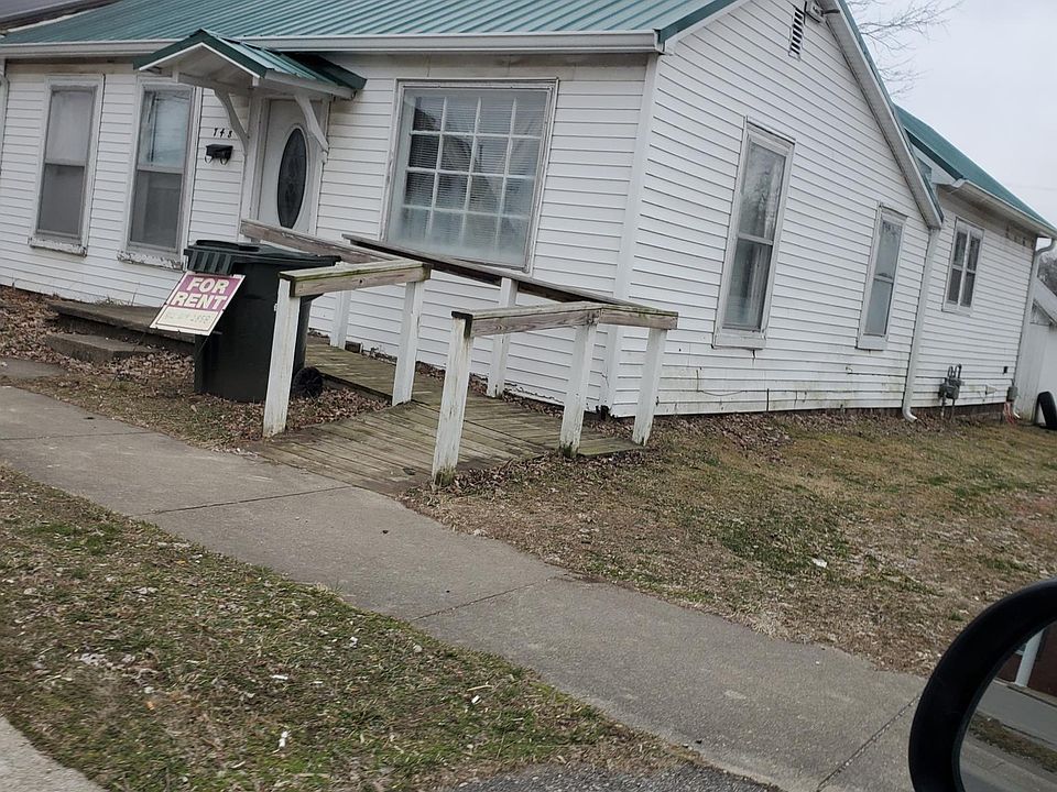 2nd image of 748 Main St