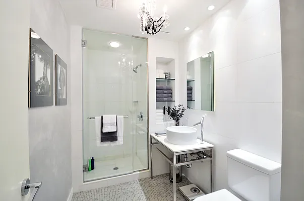 Sold by City Connections Realty | media 8