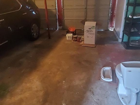 5th image of 3705 Melissa Dr