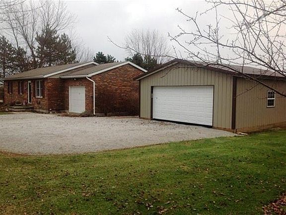 3rd image of 6030 Miller Ln