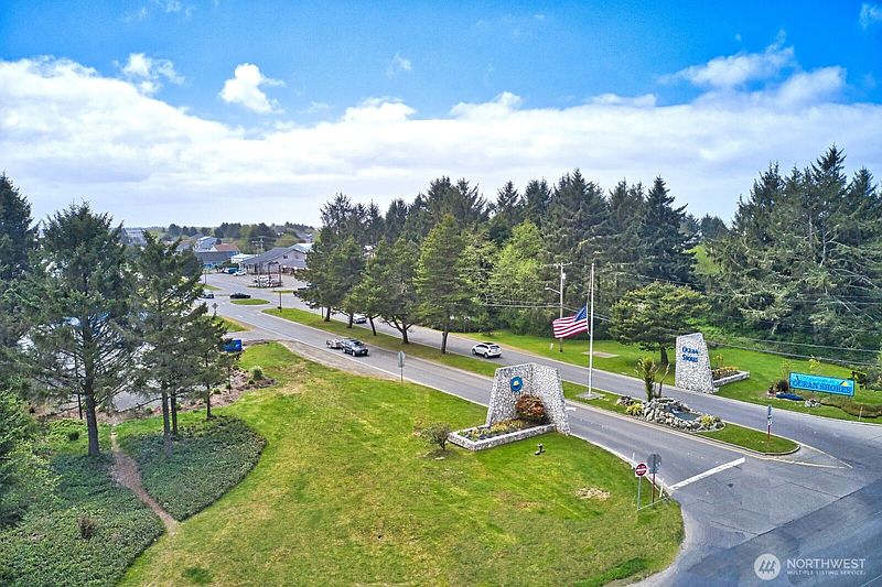 2nd image of 899 Ocean Shores Boulevard NW