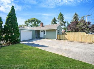 2164 Grove St, Baldwin, NY 11510