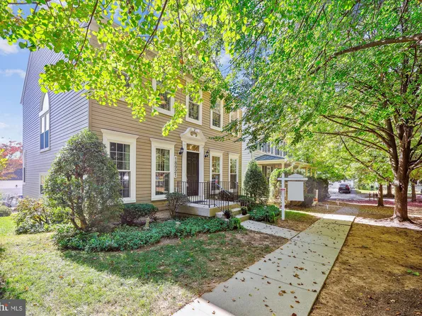 18921 Fountain Hills Dr, Germantown, MD 20874