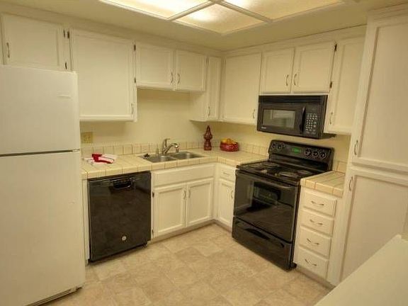 Freshly Updated Kitchen