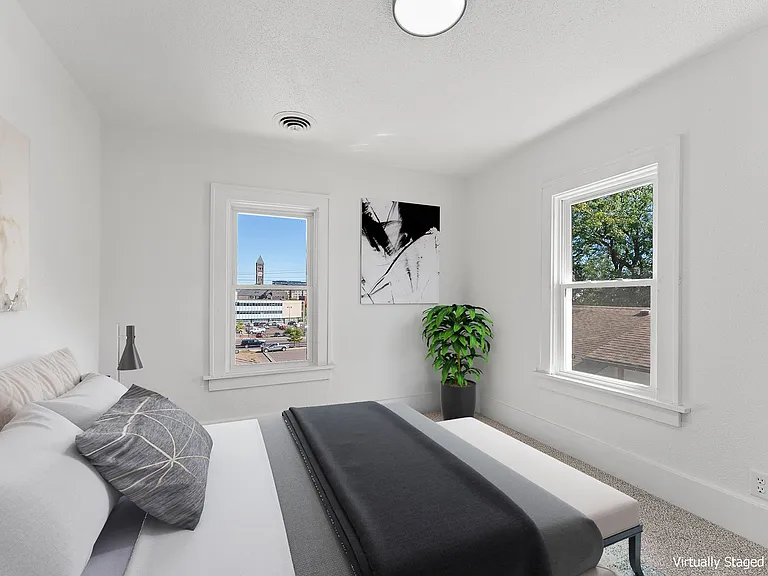 414 N Spring Ave — Photo 4