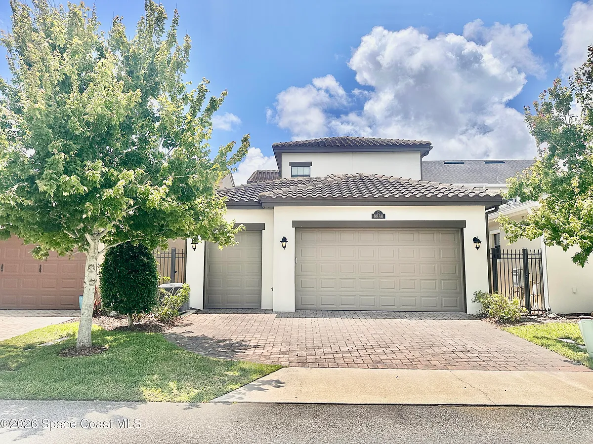 Building Photo - 8880 Napolo Dr