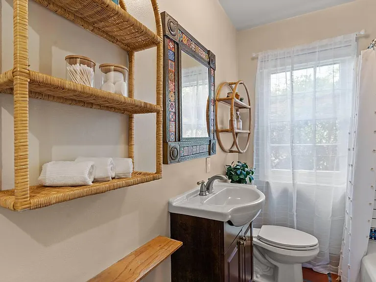 700 Don Gaspar Ave #3 — Photo 40