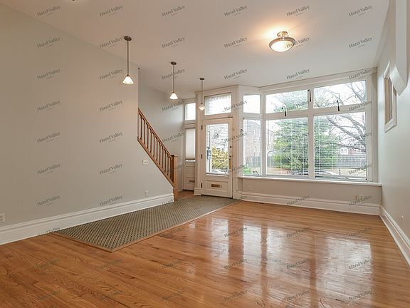 5th image of 3906 Shenandoah Ave