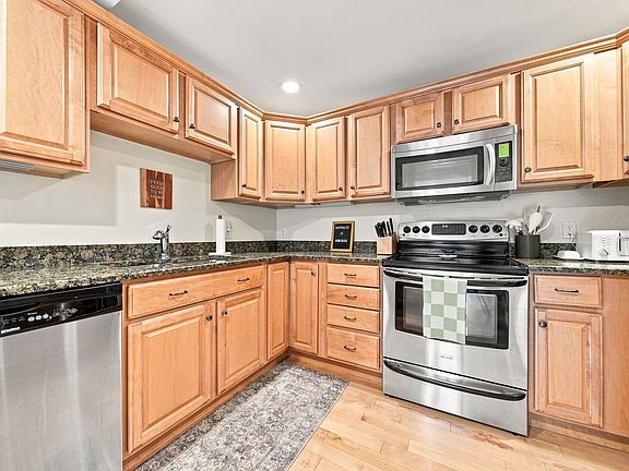 5th image of 7 Chester Road #306