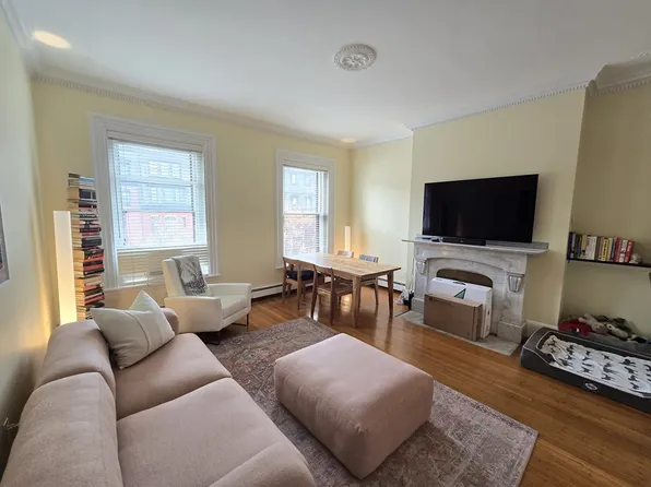 313 Beacon St APT 14, Boston, MA 02116