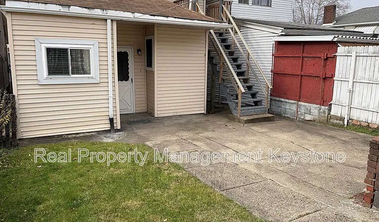 403 Ohio Ave #1 — Photo 17