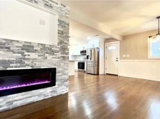 1511 Deerfield Ct, Winston Salem, NC 27103