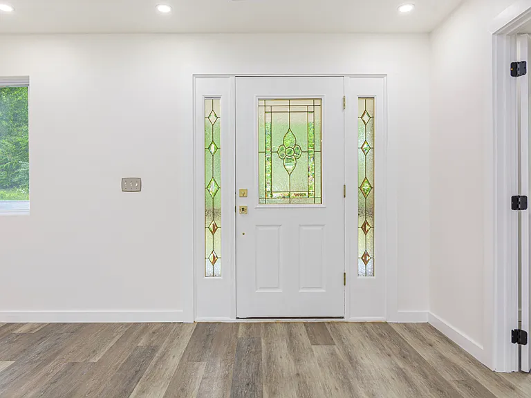 286 Berkeley Rd — Photo 5