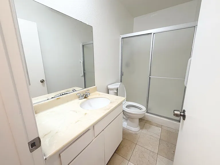 240 W Verdugo Ave #P — Photo 17