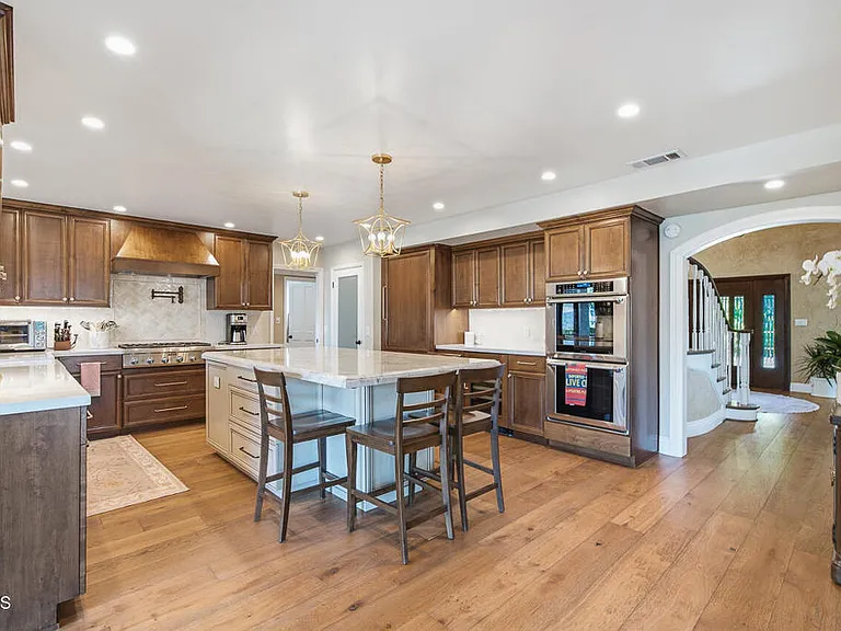 290 Saint Katherine La Canada — Photo 10