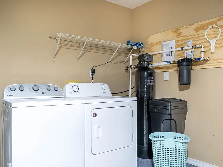Laundry Room Cabinet