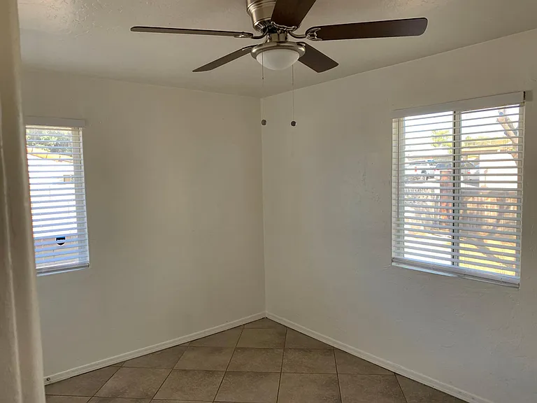 1155 E Hatcher Rd #A — Photo 11