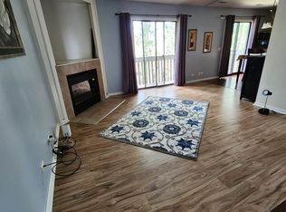 2366 South St APT C, Elgin, IL 60123