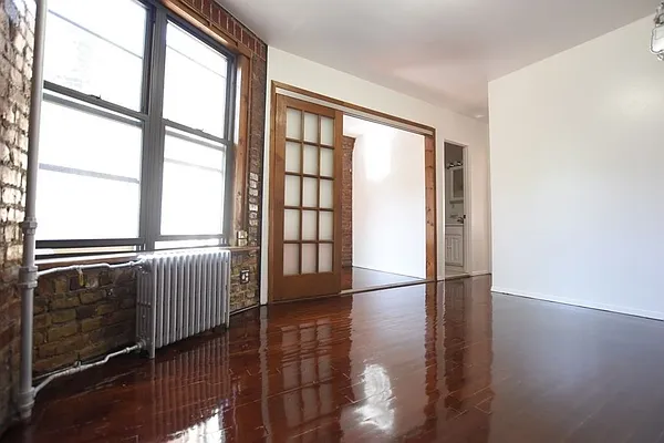 Rented by MD NYC Management LLC | media 2