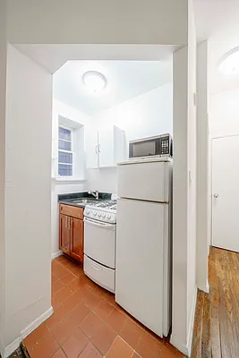 Rented by Douglas Elliman | media 1
