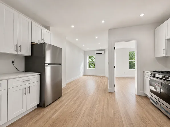 1588 Eastern Parkway image 1 of 9