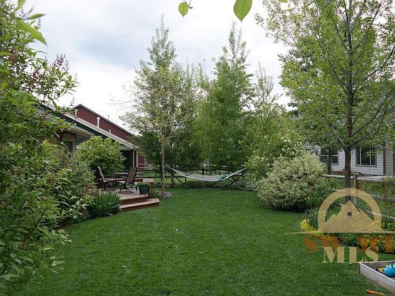 5th image of 1126 New Holland Dr
