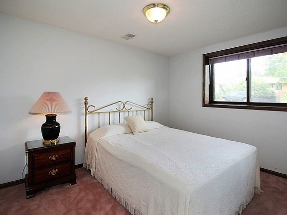 2nd image of 8001 Idaho Cir N