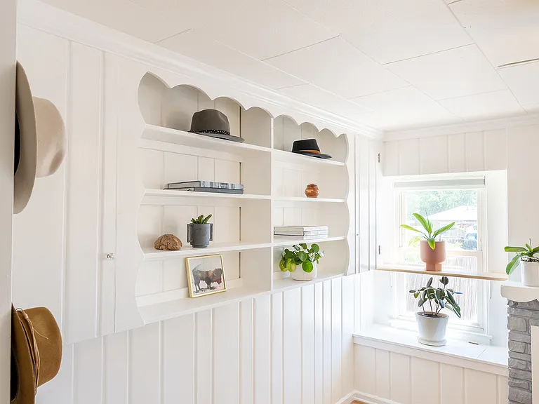 primary bedroom, extra storage