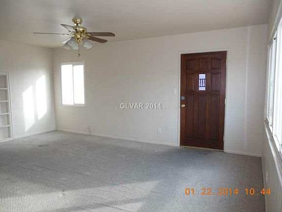 5th image of 551 Blackmore Dr