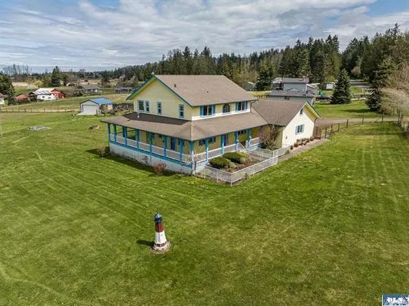 732 McFarland Dr, Sequim, WA 98382
