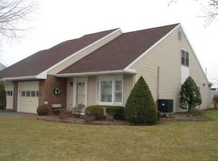 112 Willowbrook Blvd, Lewisburg, PA 17837