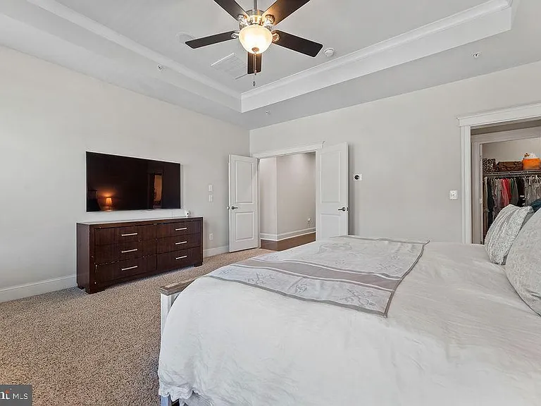 17243 Miss Packard Ct — Photo 66