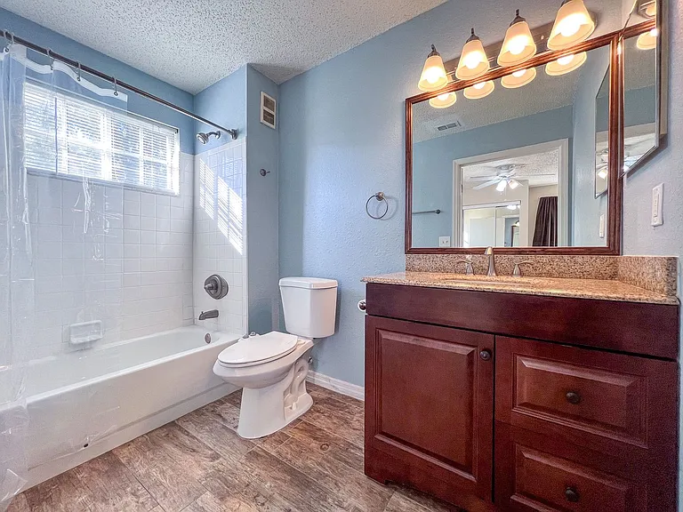 3705 SW 27th St #1118 — Photo 26