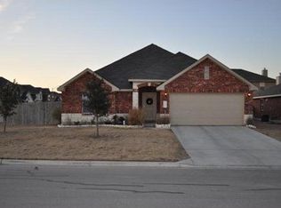 1301 Creek Bend Cv, Hutto, TX 78634