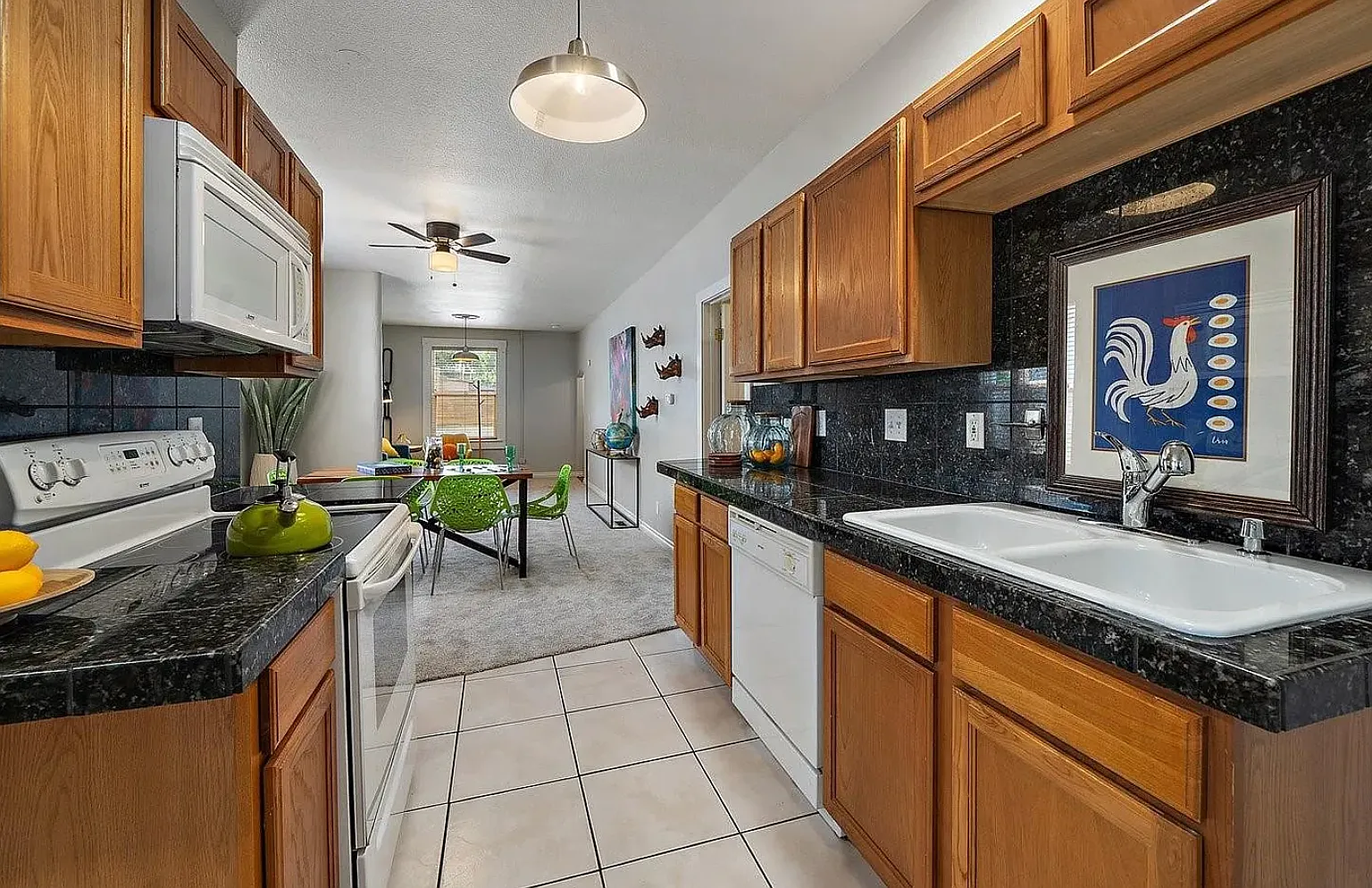 2314 Meade St — Photo 4