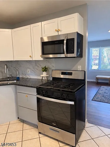 3 bed, 2.0 bath, $2,800 — Photo 3