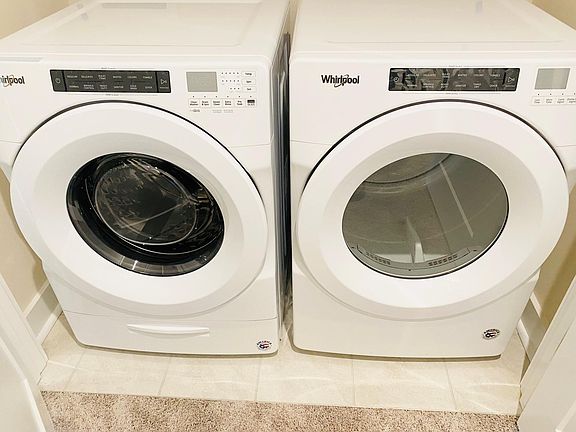 washer & dryer