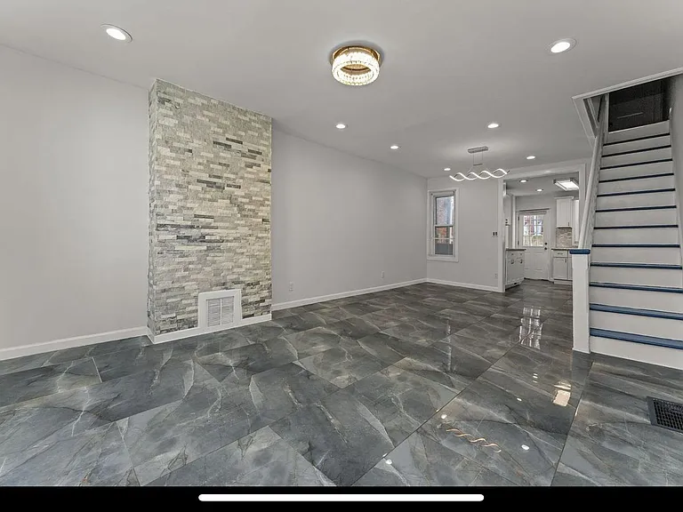 2604 Wilder St — Photo 22