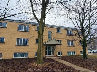 63 Wellington Rd #8, London, ON N6C4M7