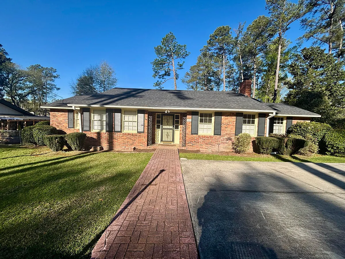 Building Photo - 807 Barrett Ln