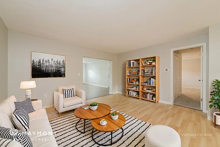 4750 Kempston Dr — Photo 4