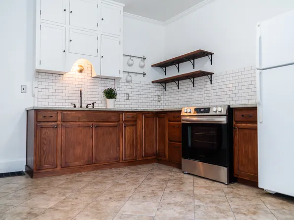 117 E Vine St, Mount Vernon, OH 43050
