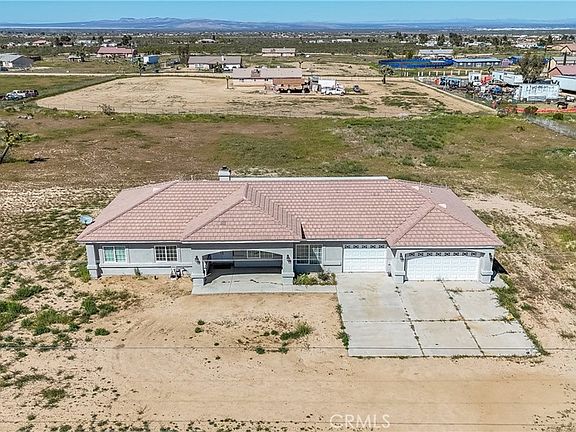 2nd image of 7576 Sunset Rd