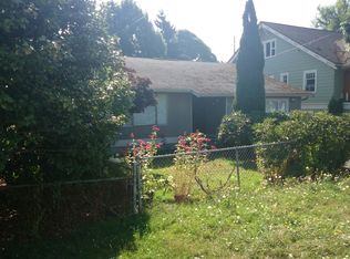 8722 1st Ave NW, Seattle, WA 98117