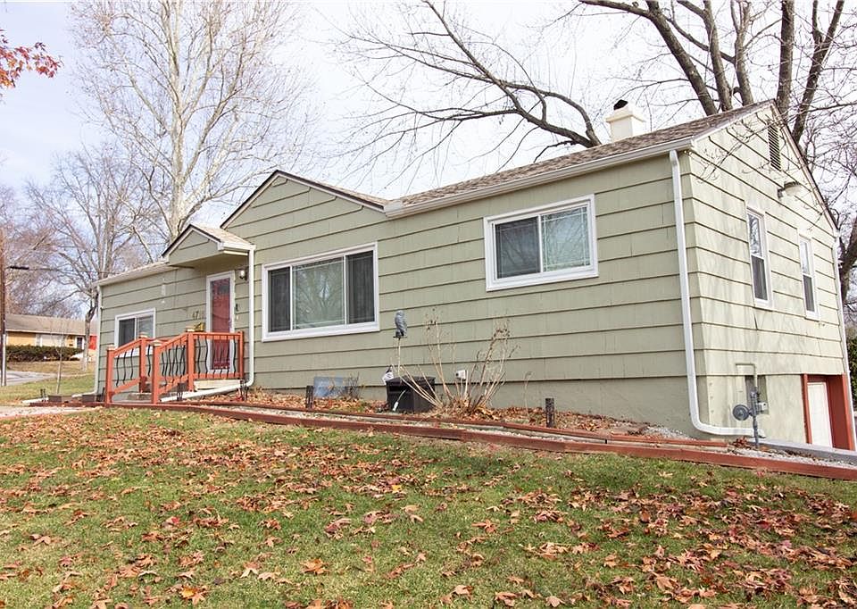 1st image of 4715 S Crysler Dr