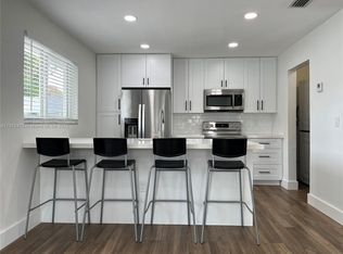 2575 SW 29th Ave #2575, Miami, FL 33133