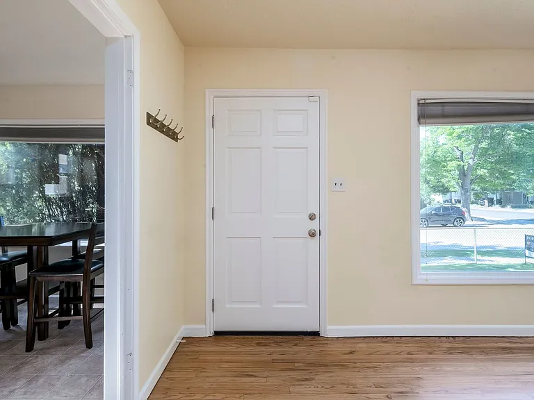 632 E Kensington Ave — Photo 7